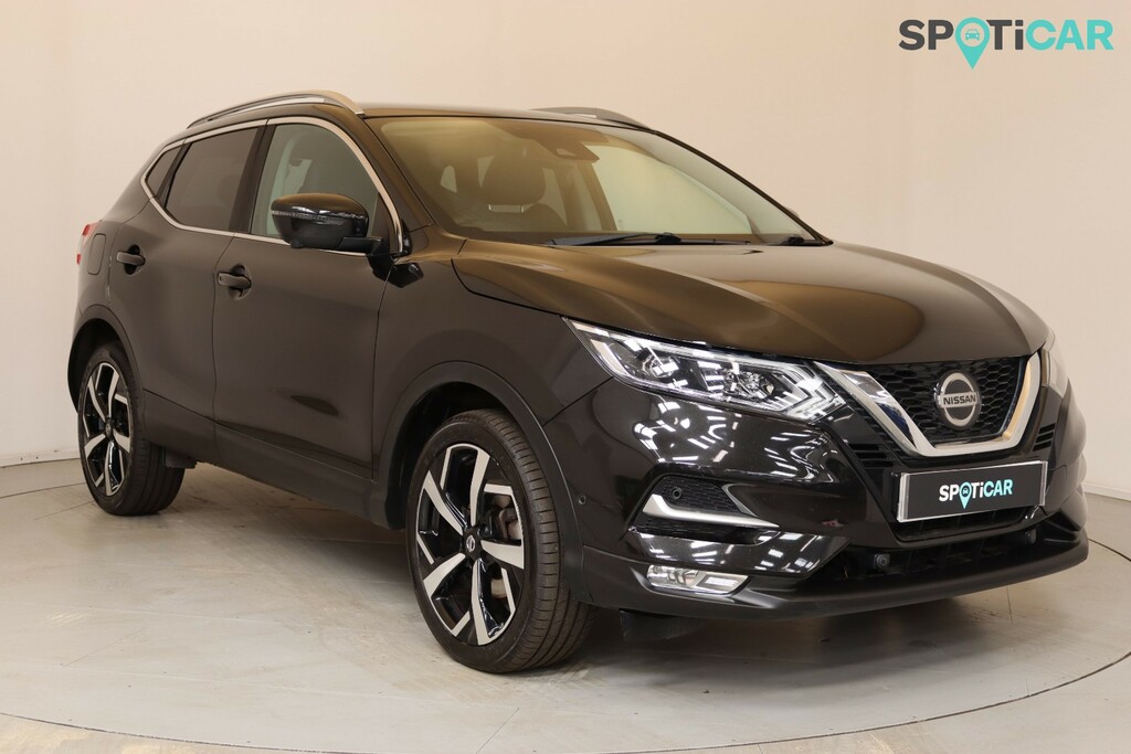 Nissan Qashqai 1.3 Dig-t Tekna Black