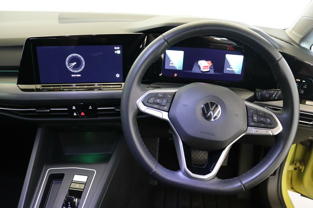 Volkswagen Golf 8 Style 1.5 Etsi 150Ps 7-Speed Dsg Black #38