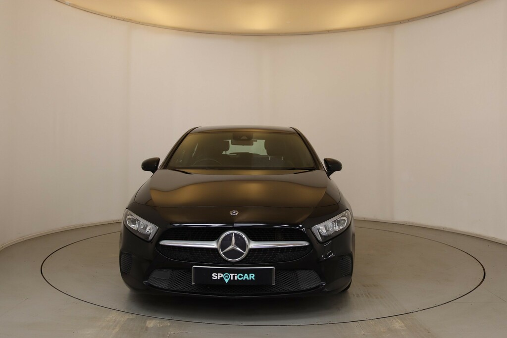 Mercedes-Benz A Class A 180 D Amg Line White #2