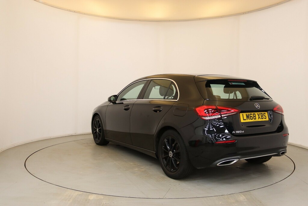 Mercedes-Benz A Class A 180 D Amg Line White #7
