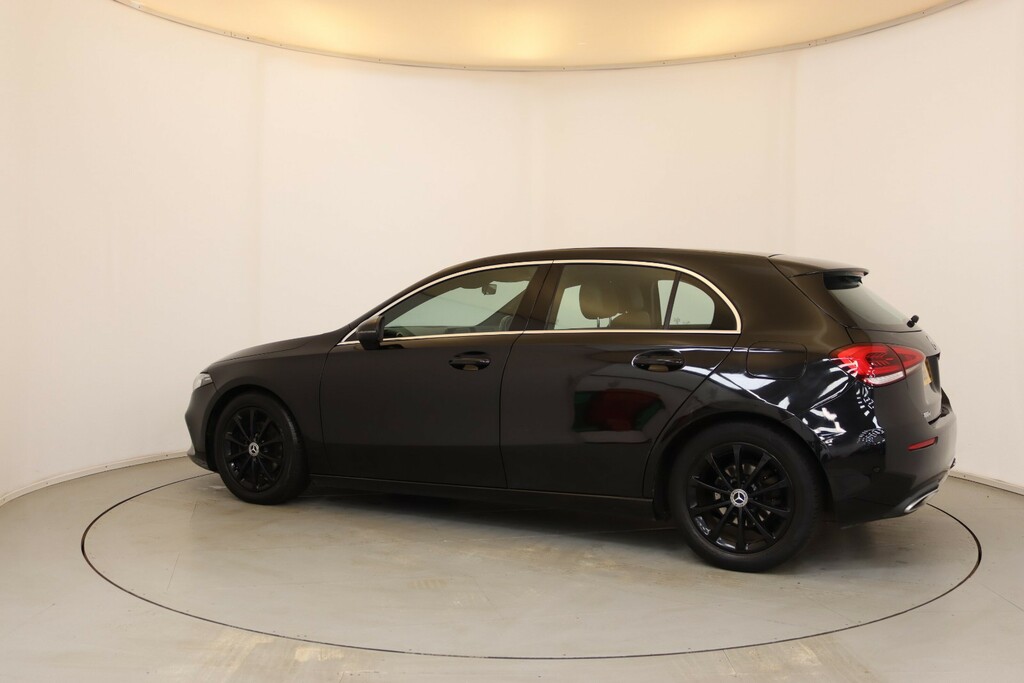 Mercedes-Benz A Class A 180 D Amg Line White #6