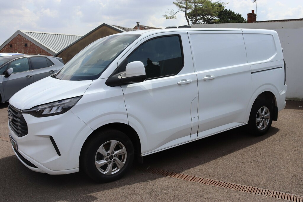 Ford Transit Custom 2.0 Ecoblue 136Ps H1 Van Limited DL73WXM White #4