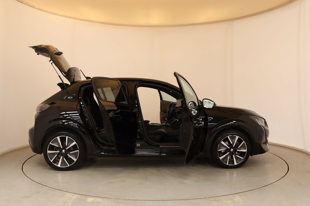 Peugeot e-208 Gt Black #23