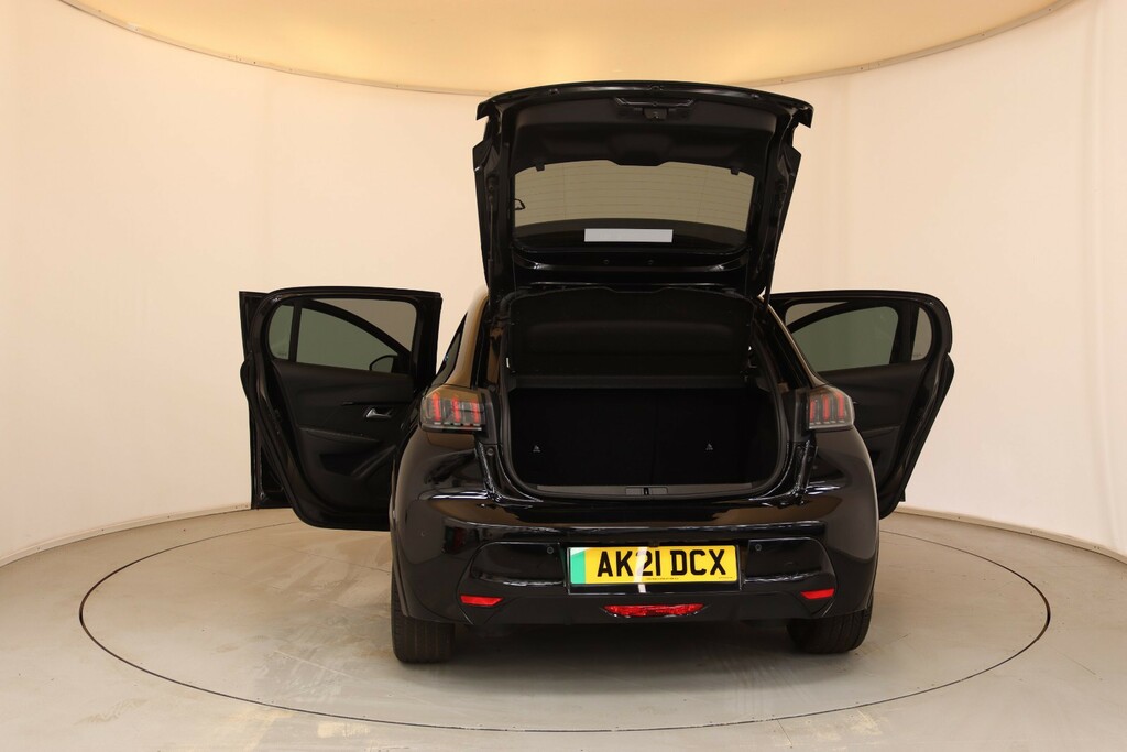 Peugeot e-208 Gt Black #20
