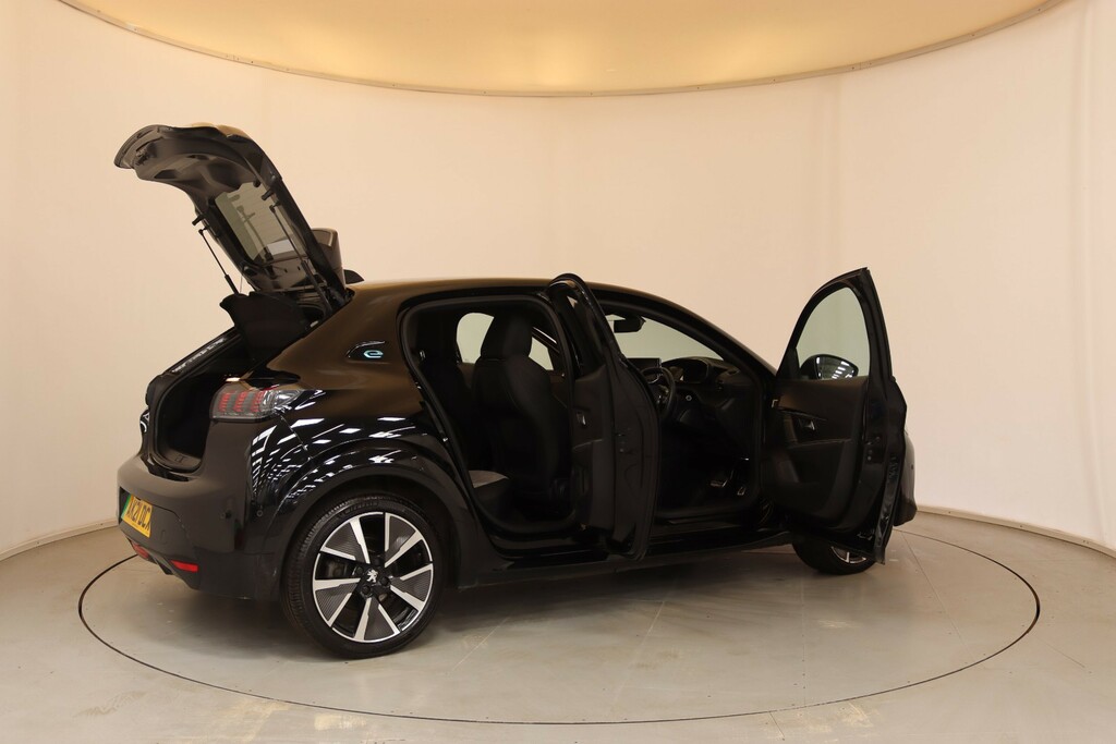 Peugeot e-208 Gt Black #22