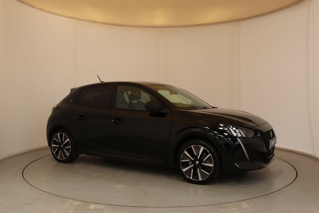 Peugeot e-208 Gt Black #12