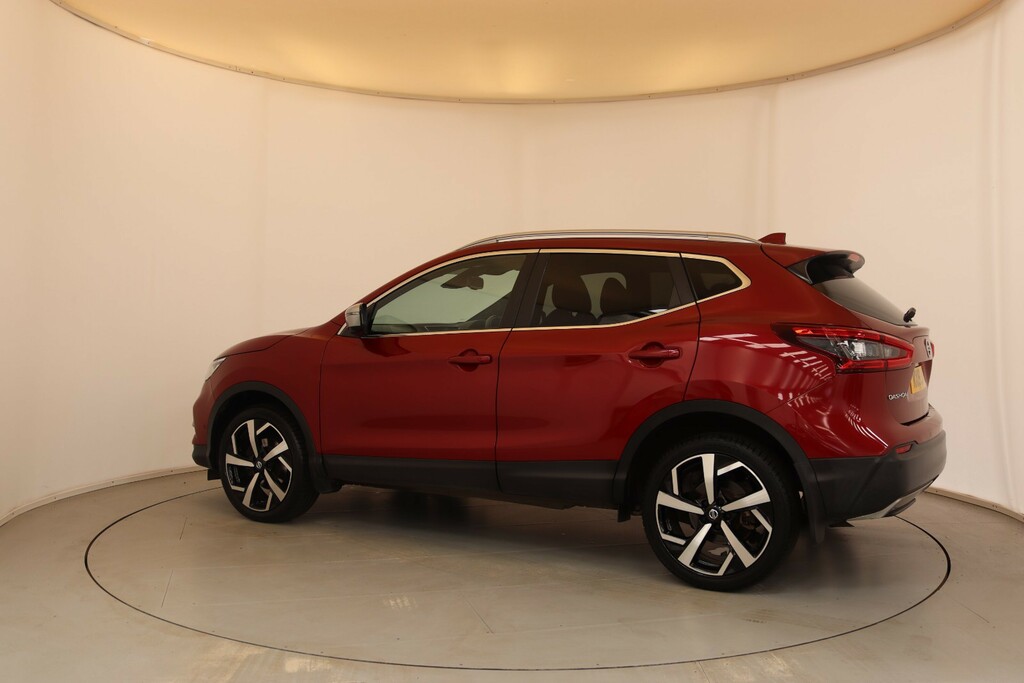 Nissan Qashqai 1.3 Dig-t 160 Tekna KX19JVH Red #6