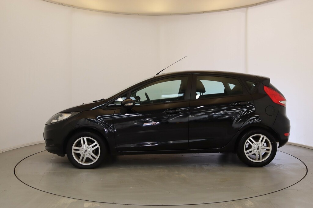 Ford Fiesta Zetec White #5