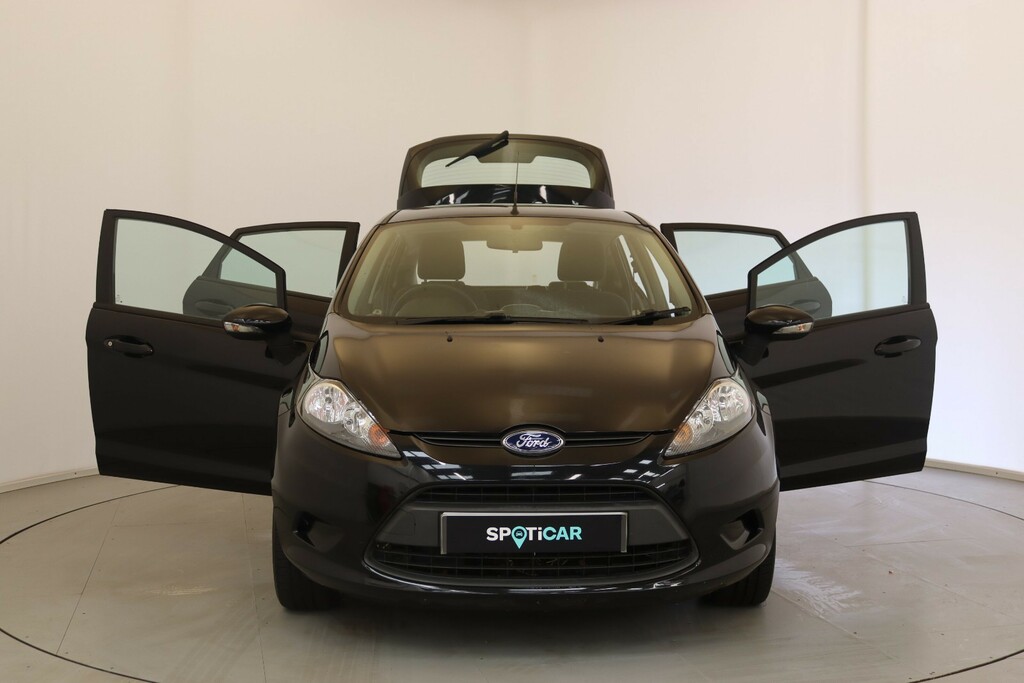 Ford Fiesta Zetec White #13