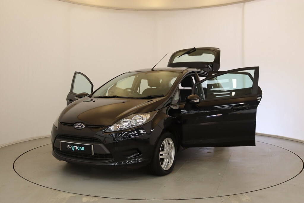 Ford Fiesta Zetec White #15