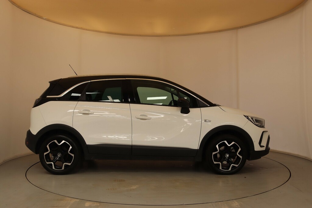Vauxhall Crossland Ultimate White #11