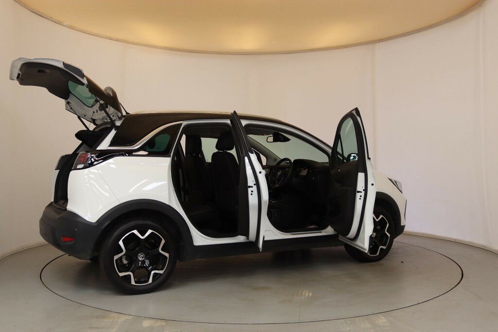 Vauxhall Crossland Ultimate White #23