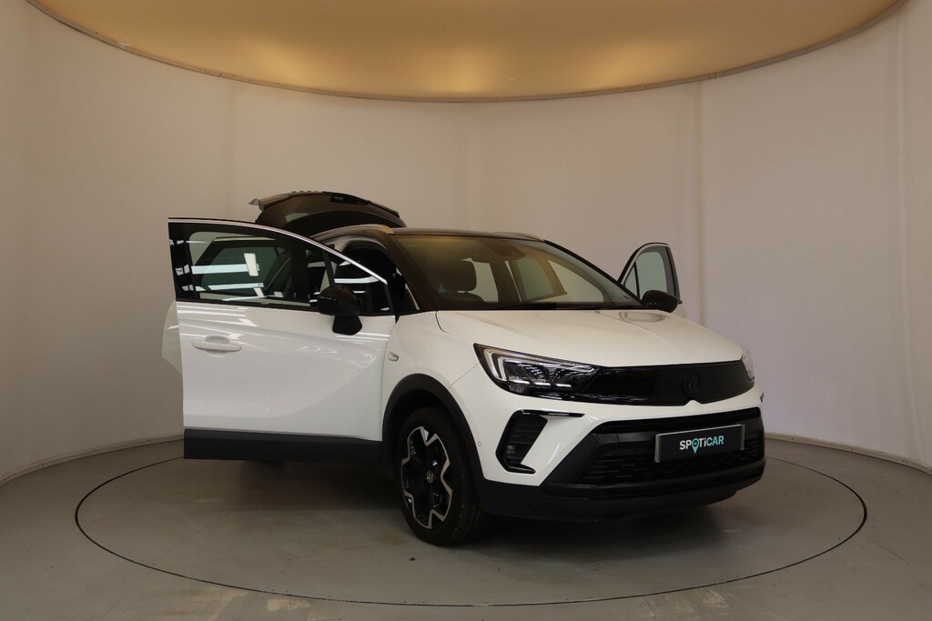 Vauxhall Crossland Ultimate White #26