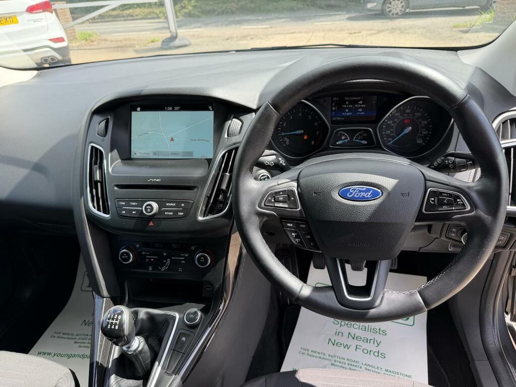Ford Focus 1.5 Ecoboost Titanium CA18DHN Grey #5
