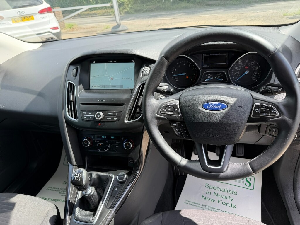 Ford Focus 1.5 Ecoboost Titanium CA18DHN Grey #6