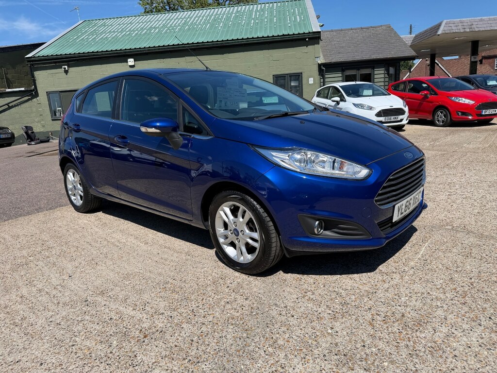 Ford Fiesta 1.0 Ecoboost Zetec Blue