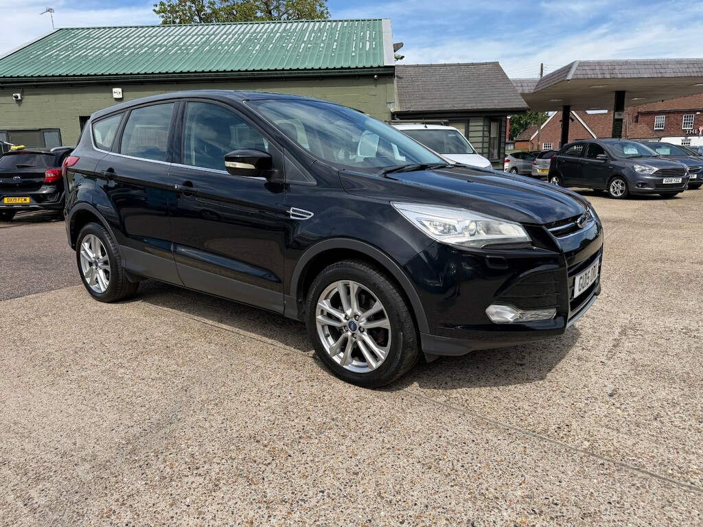 Ford Kuga 1.5 Ecoboost 182 Titanium X Black