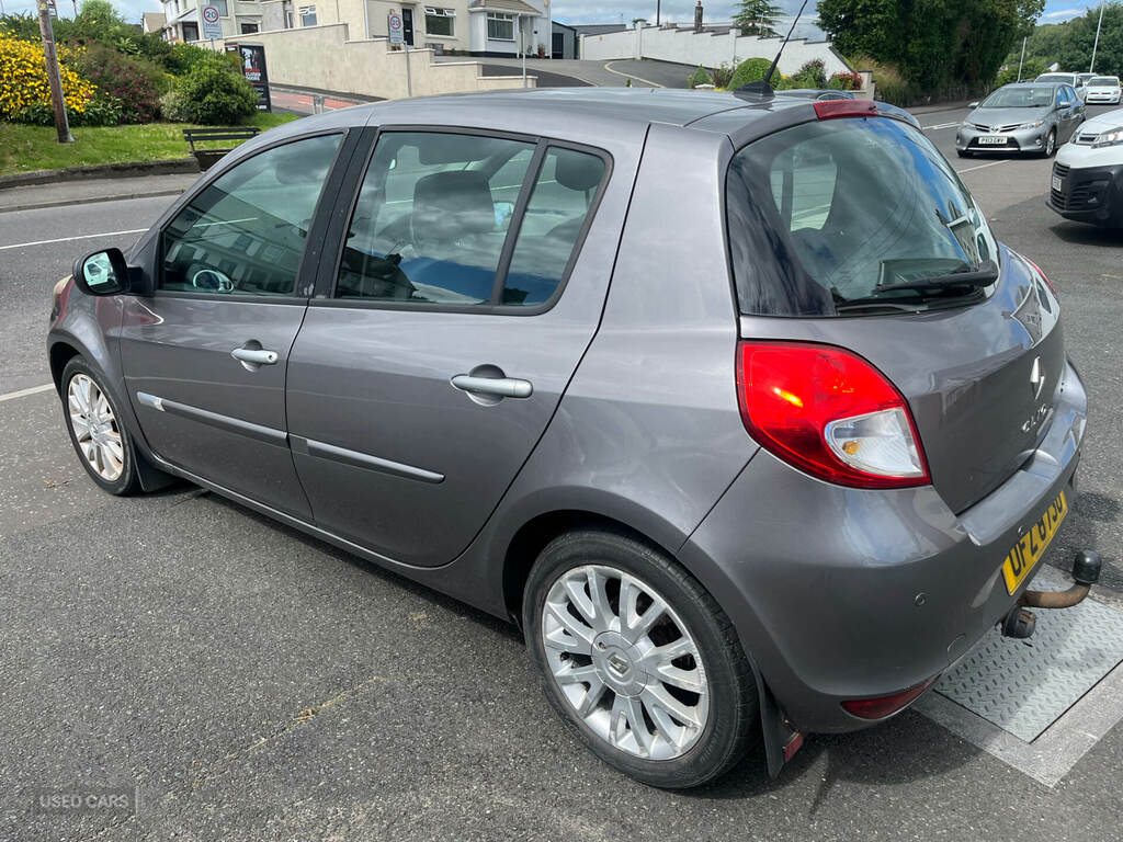 Renault Clio 1.5 Dci 88 Dynamique Tomtom Grey #3