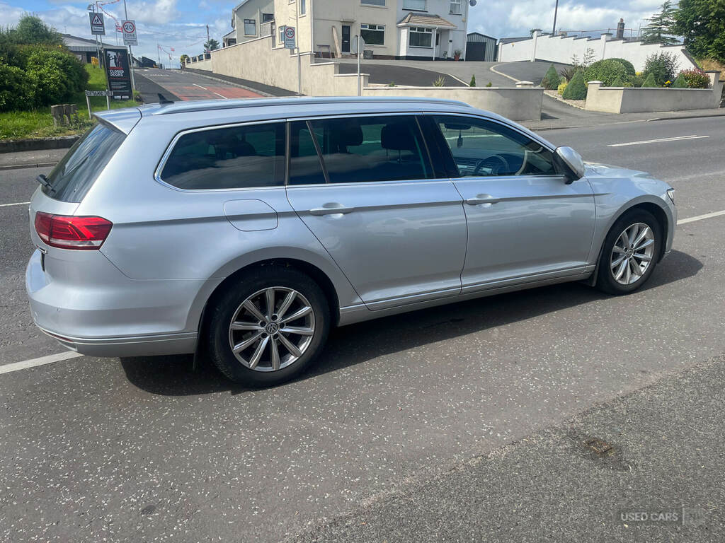 Volkswagen Passat 1.6 Tdi Se Business Silver #5