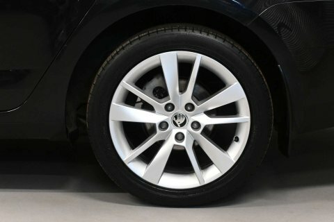 Skoda Octavia Grey #26