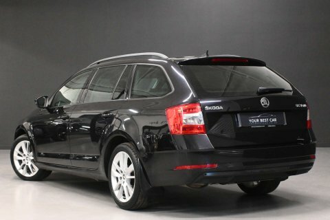 Skoda Octavia 1.5 Octavia Se Black #2