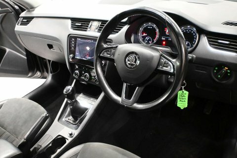 Skoda Octavia Grey #7