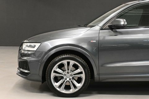 Audi Q3 2.0 Tdi Black Edition Red #15
