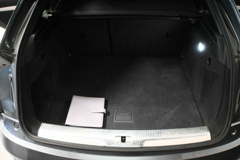 Audi Q3 2.0 Tdi Black Edition Red #56
