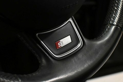 Audi Q3 2.0 Tdi Black Edition Red #34