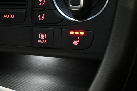 Audi Q3 2.0 Tdi Black Edition Red #40
