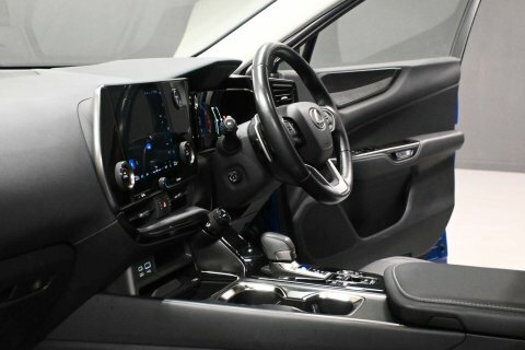 Lexus NX Nx 450H Phev Cvt White #14