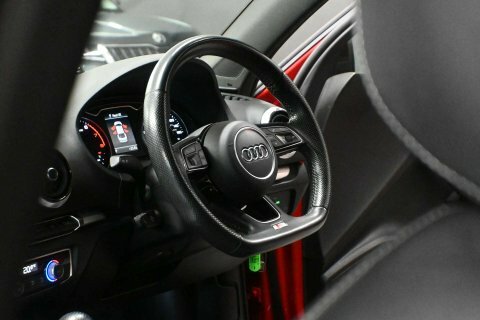 Audi A3 1.5 3 Black SC67YNO Red #4