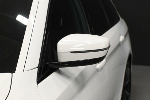 BMW 5 Series 530E M Sport Black #49