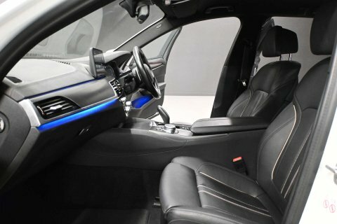 BMW 5 Series 530E M Sport Black #15