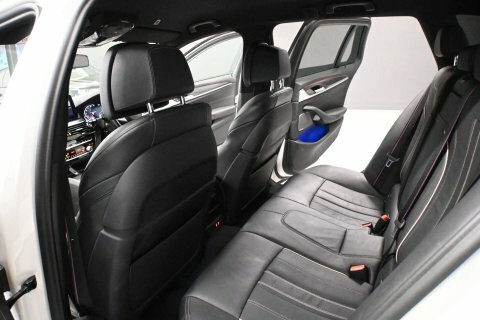 BMW 5 Series 530E M Sport Black #10