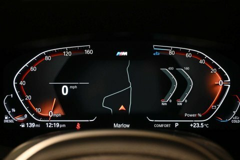 BMW 5 Series 530E M Sport Black #35
