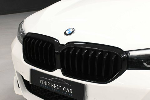 BMW 5 Series 530E M Sport Black #45