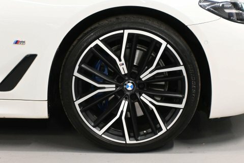 BMW 5 Series 530E M Sport Black #20