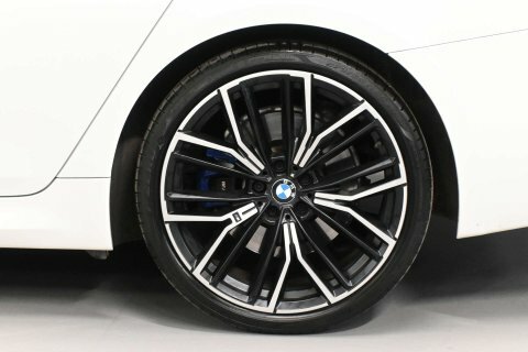 BMW 5 Series 530E M Sport Black #38