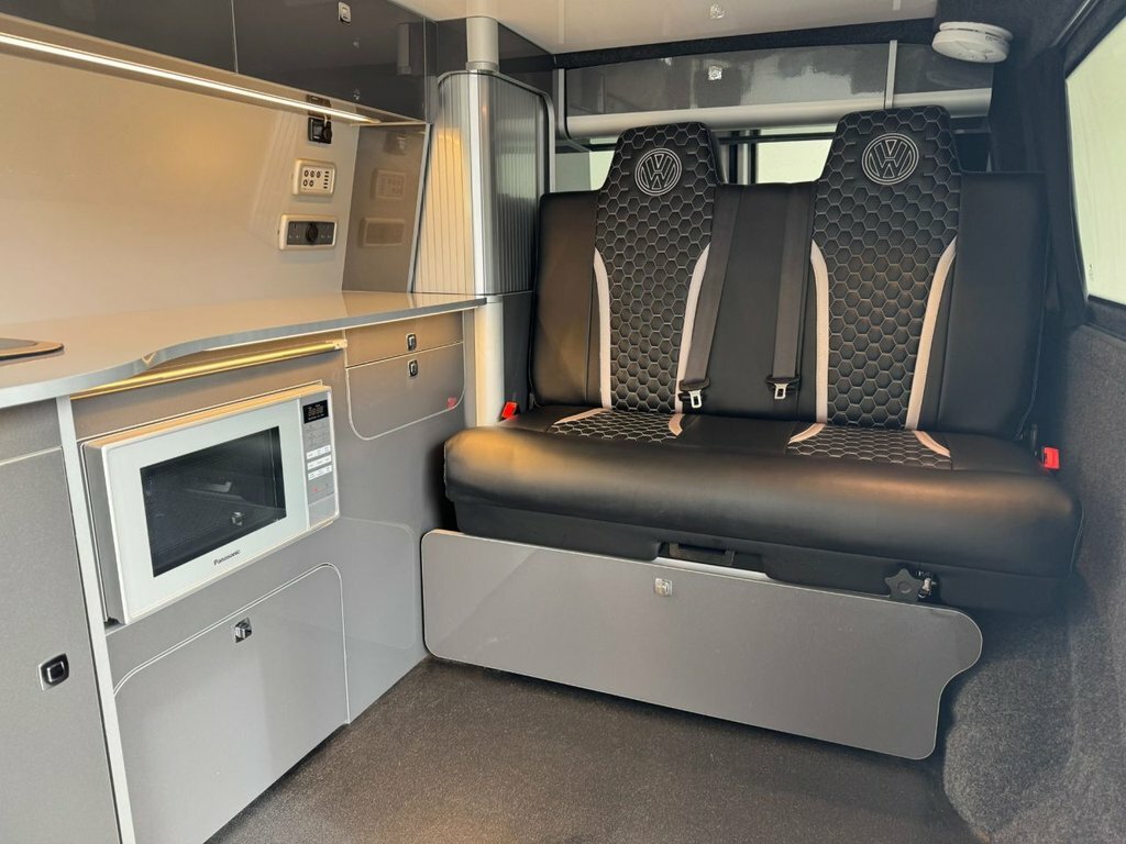 Volkswagen Transporter Mpv Grey #4