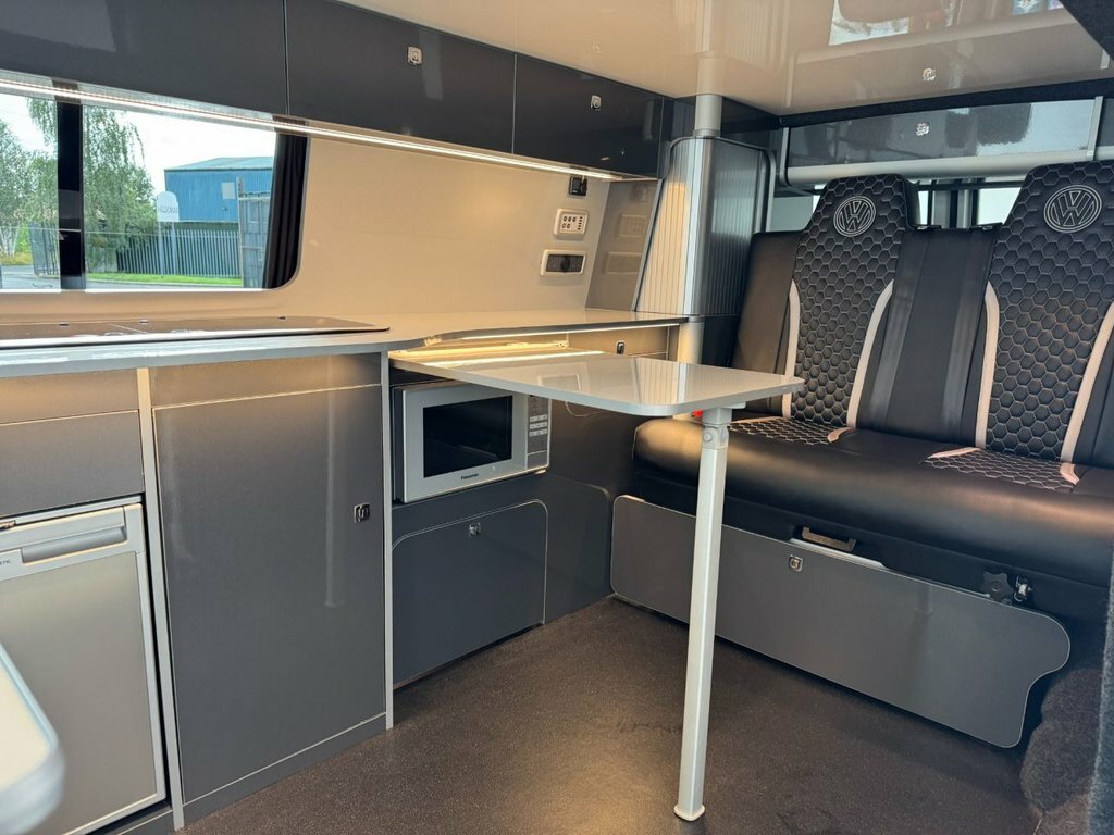 Volkswagen Transporter Mpv Grey #17