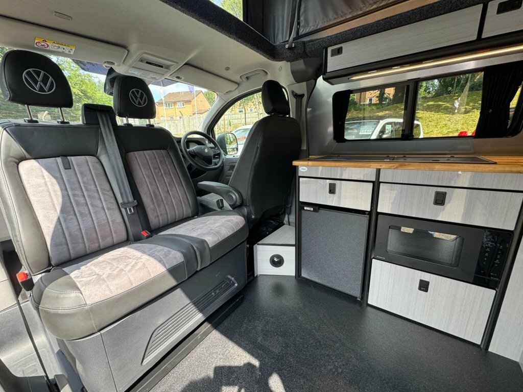 Volkswagen Transporter 2.0 Tdi Commerce Swb T32 150Bhp Exclusive Rib  #5