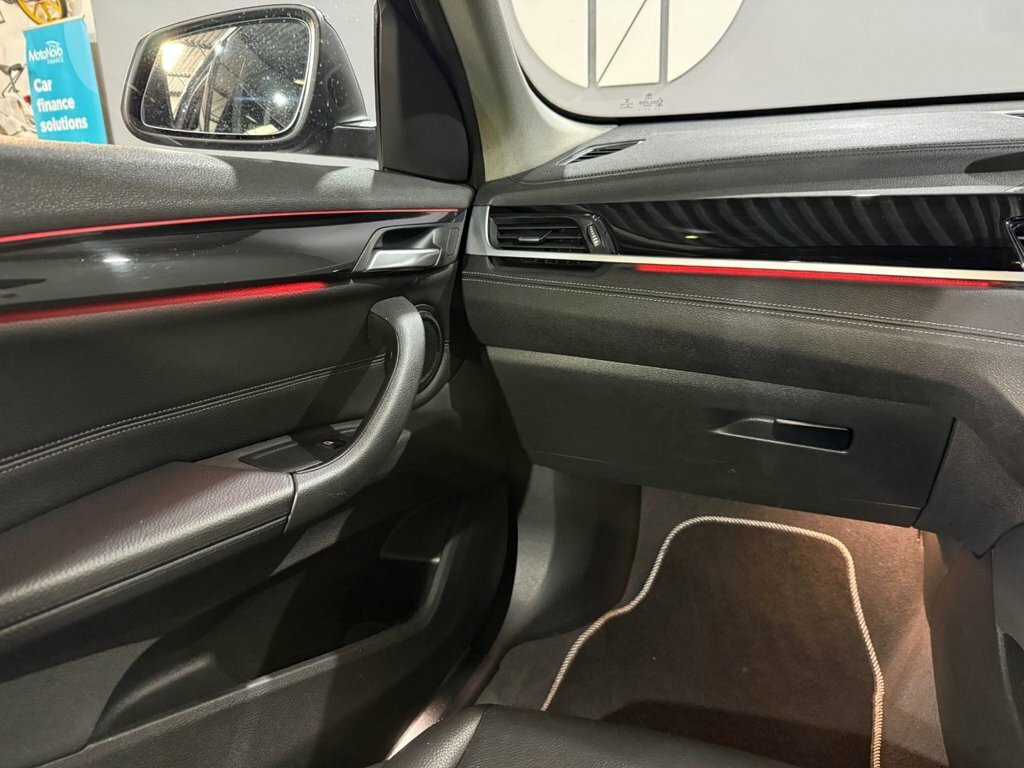 BMW X1 Bmw Estate Sdrive 18D M Sport Step White #25