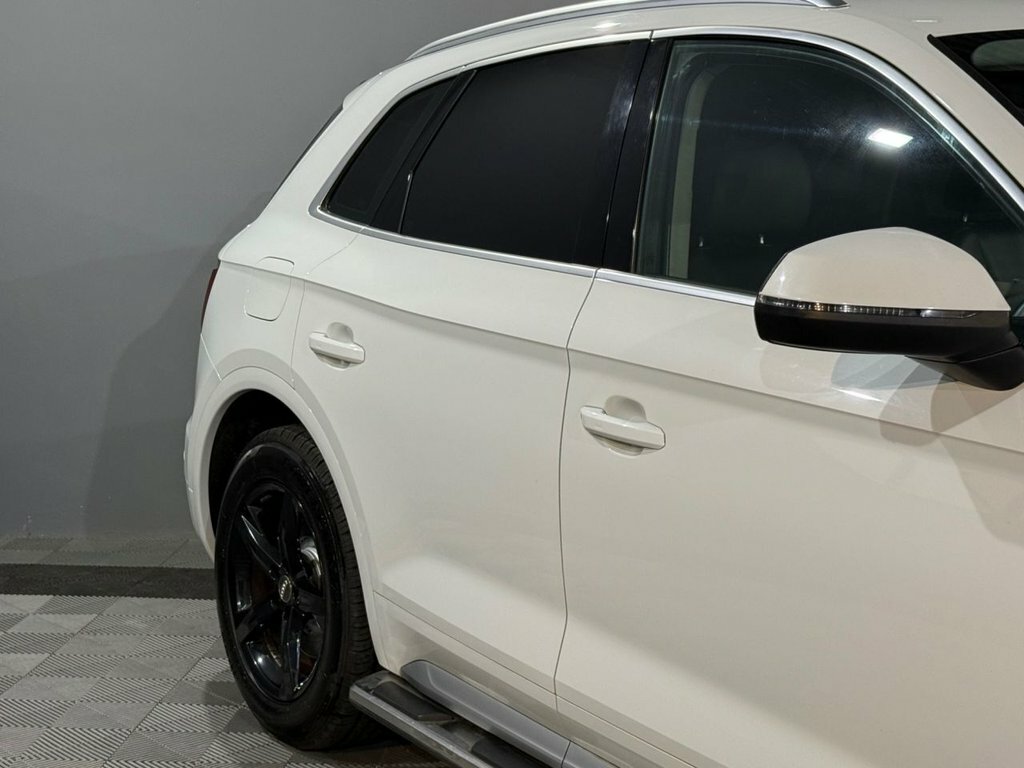 Audi Q5 2.0 Tdi 40 Sport Suv S Tronic Quattro E White #3