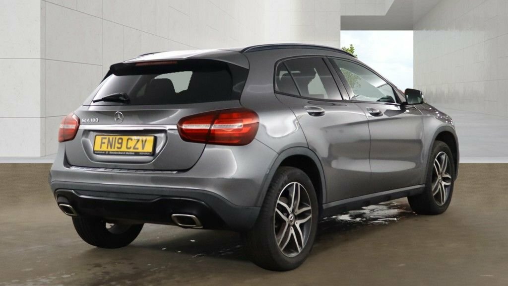 Mercedes-Benz GLA Class 1.6L Urban Edition Grey #4