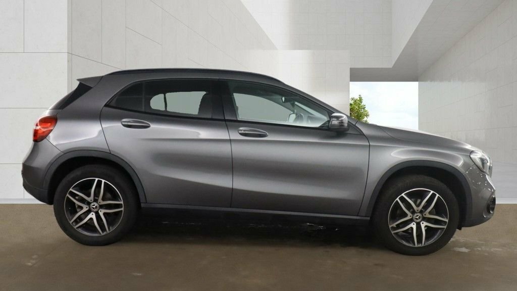 Mercedes-Benz GLA Class 1.6L Urban Edition Grey #5