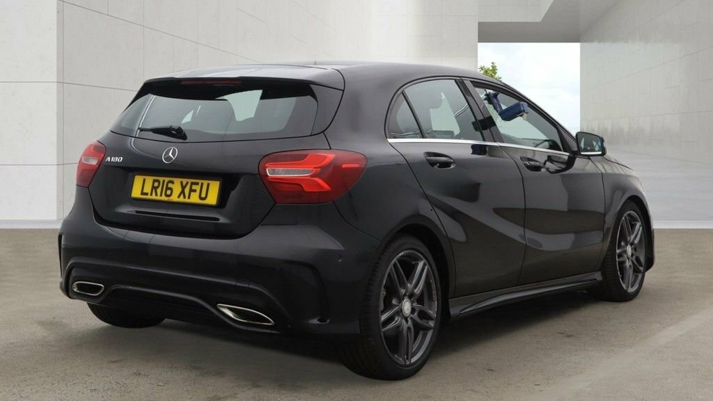 Mercedes-Benz A Class 1.6L Amg Line Black #4