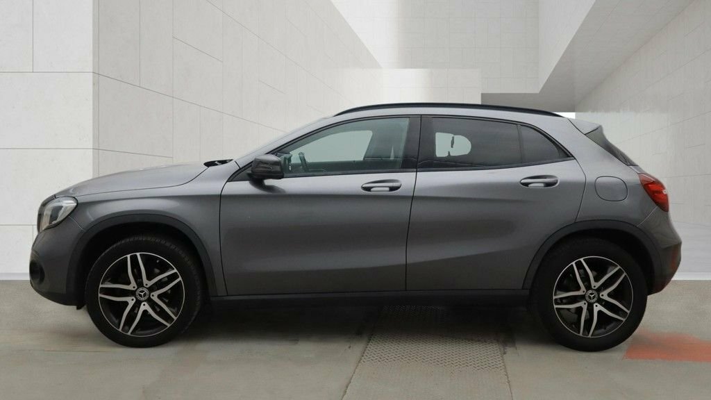 Mercedes-Benz GLA Class 1.6L Urban Edition Grey #6