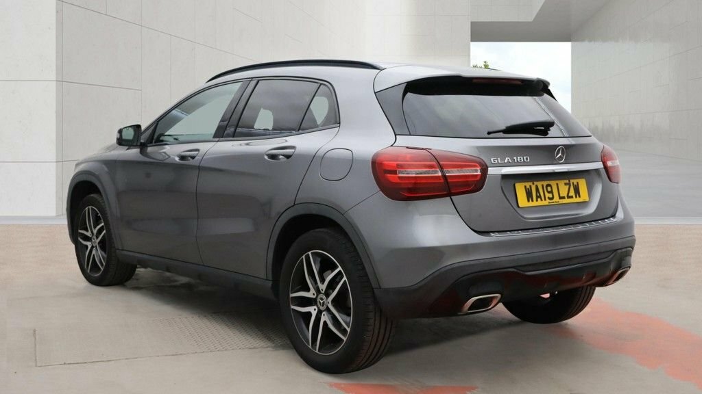 Mercedes-Benz GLA Class 1.6L Urban Edition Grey #3