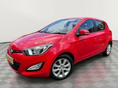 Hyundai I20 1.2L Active Red #4
